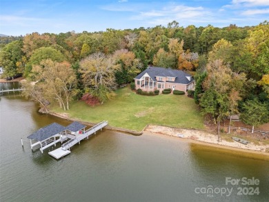 Lake Wylie Home For Sale in Fort Mill South Carolina