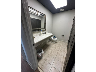 This prime commercial property presents an outstanding - photo 21