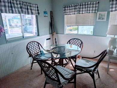 1979 Barrington with 1200 SF, includes 2 bedroom, 2 full baths - photo 33