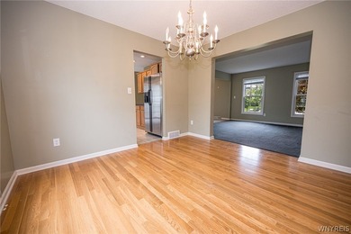 Welcome to 45 Sunset Creek Drive in West Seneca! This spacious - photo 9