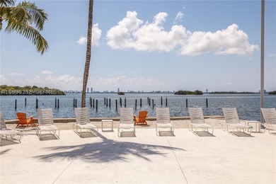 Not your typical condo-this is Nirvana with soul. A north-facing - photo 7