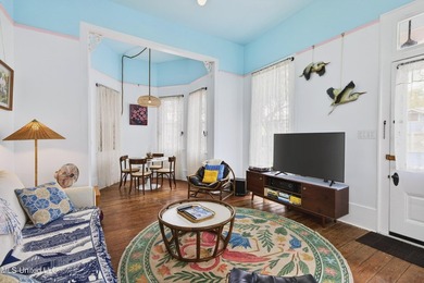 Beautifully restored historic cottage on one of the quietest - photo 11