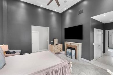 Welcome to this exceptional, fully upgraded 3-bedroom, 3.5-bath - photo 17