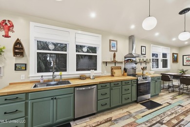 Beautifully restored historic cottage on one of the quietest - photo 18