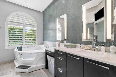 Welcome to this exceptional, fully upgraded 3-bedroom, 3.5-bath - photo 18