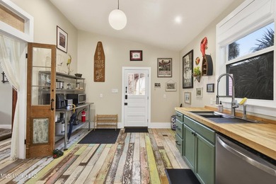 Beautifully restored historic cottage on one of the quietest - photo 21