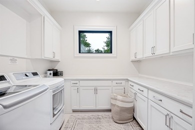 urnkey Lakefront Retreat at Rock Creek Resort on Lake Texoma - photo 27