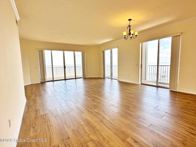 Wake up to breathtaking panoramic views of the Indian River from - photo 30