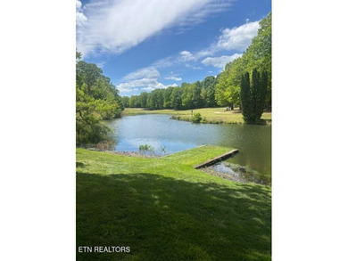 LOCATION LOCATION! WOW What a beautiful property we have here my - photo 31