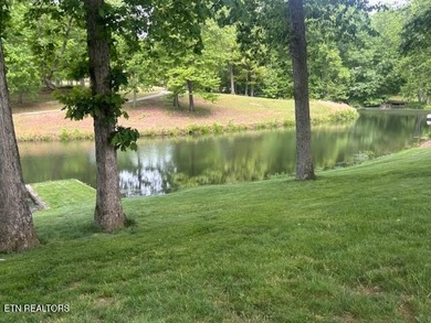 LOCATION LOCATION! WOW What a beautiful property we have here my - photo 34