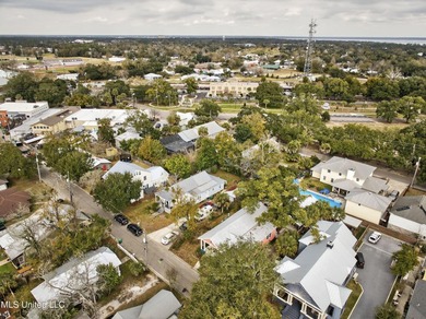 Beautifully restored historic cottage on one of the quietest - photo 44