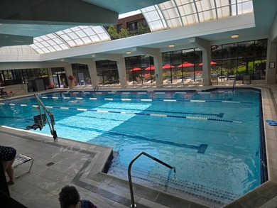Spectacular Water View! very rare on market. high rise. large - photo 7