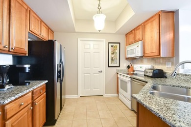 1502 W Silver Beach Towers. This 2-bedroom, 2-bath condominium - photo 9