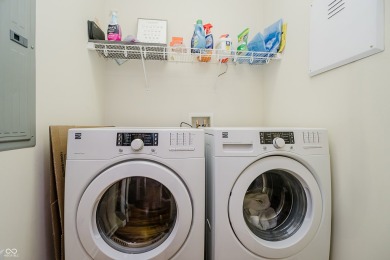 Live in the heart of downtown Indianapolis in this stylish and