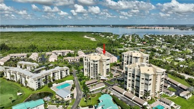 Beautiful 2 bedrrom 2 bath furnished condo in ''Seascape 1'' at - photo 38