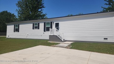Jordan Lake Home Active Under Contract in Lake Odessa Michigan