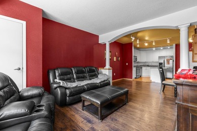 Welcome to easy, one-level living in the heart of Highland Park - photo 11