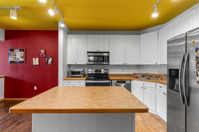 Welcome to easy, one-level living in the heart of Highland Park - photo 13