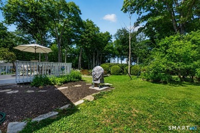 Welcome to your own private retreat on beautiful Gardner Lake! - photo 28