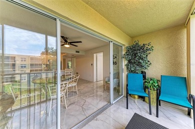 Welcome to this spacious 2-bedroom, 2-bath end-unit condo in the - photo 33