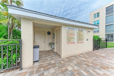 Welcome to this spacious 2-bedroom, 2-bath end-unit condo in the - photo 36