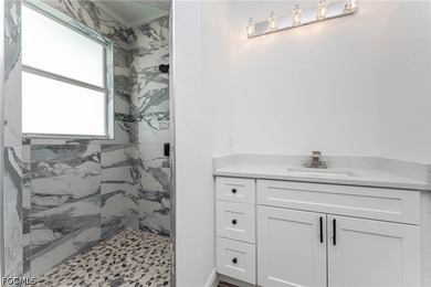 This beautiful 4-bedroom, 3-bathroom, 2,100 sq ft single-family - photo 20