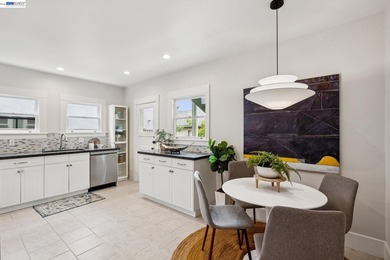 Built in 1925 with 3 bedrooms, 1 bathroom and a half bathroom - photo 22
