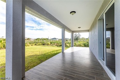 This beautiful 4-bedroom, 3-bathroom, 2,100 sq ft single-family - photo 34