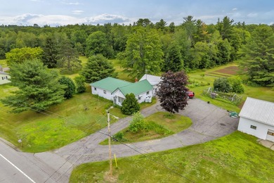 Charming Ranch Style home sitting on 22+/- acres in the small - photo 36