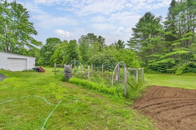 Charming Ranch Style home sitting on 22+/- acres in the small - photo 38