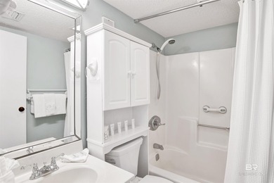 Priced to sell!!! New stainless appliances! The perfect getaway - photo 9