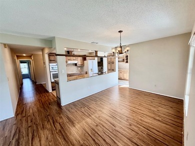 Village Green 55+ community located walking distance from Publix - photo 8