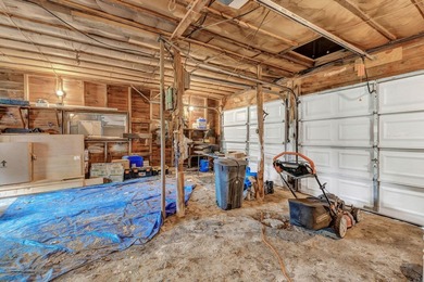 Charming Ranch Style home sitting on 22+/- acres in the small - photo 49