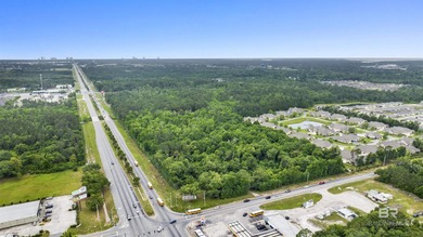 Exceptional opportunity to acquire approximately 17.67 acres - photo 2