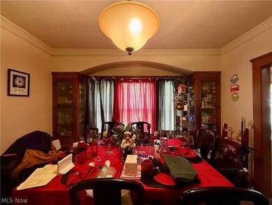 Exceptional opportunity to own a classic up-and-down duplex in - photo 9