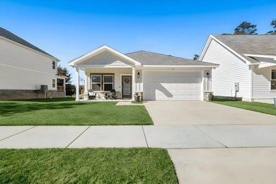 A must-see in Freeport! This 3-bedroom, 2-bath home with a flex - photo 2
