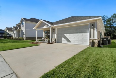 A must-see in Freeport! This 3-bedroom, 2-bath home with a flex - photo 5