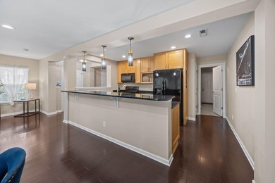 Welcome home to this beautifully maintained 3-bedroom, 2.5-bath - photo 12