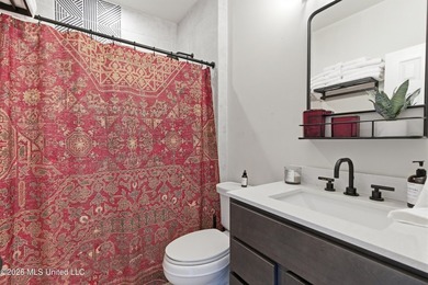 Experience coastal convenience at its best! This beautifully - photo 14