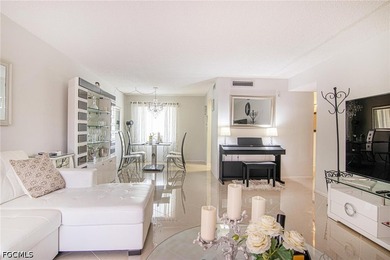 Welcome to this beautifully maintained, move-in ready 2-bedroom - photo 17