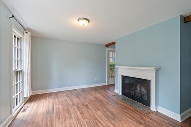 Transparent pricing/no delayed negotiations. Located in the - photo 10