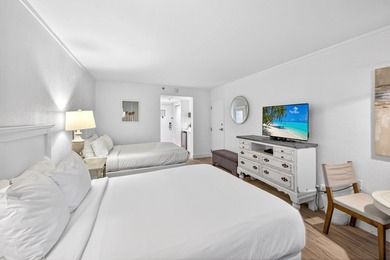 Renovated and rental-ready, this third-floor Bayside at - photo 5