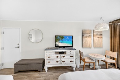 Renovated and rental-ready, this third-floor Bayside at - photo 10