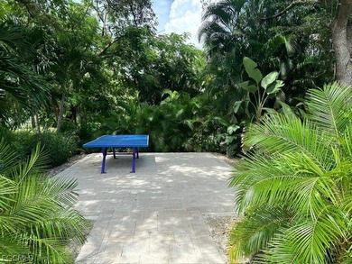 Location, Location, Location! And NO HOA Dues! This move-in - photo 50