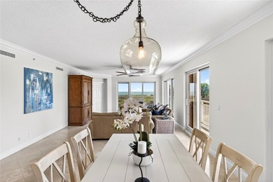 Direct oceanfront corner unit with sweeping ocean views and - photo 10
