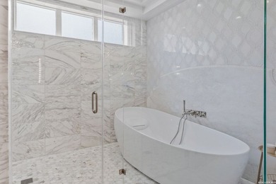 Perfectly positioned on the Sonterra North golf course, this - photo 14