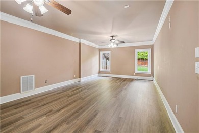Introducing 1038 Overlook Dr, a residence arranged for everyday - photo 25