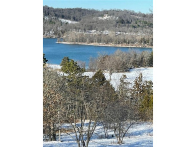 Lake Commercial For Sale in Green Forest, Arkansas