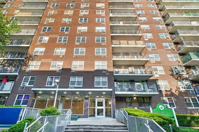 Bright and spacious move-in ready one-bedroom co-op with a - photo 9