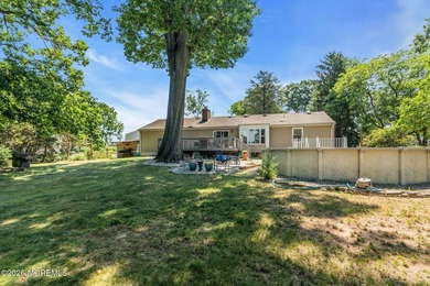 Travel down the long winding driveway to live your best life on - photo 11